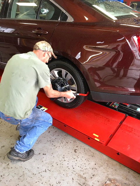 testimonial-burke-photo02.jpg burkes automotive hunter engineering customer testimonial